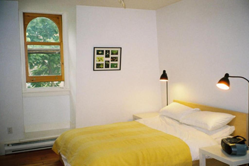 Absolute 1000 Islands Monthly Suites Gananoque Δωμάτιο φωτογραφία